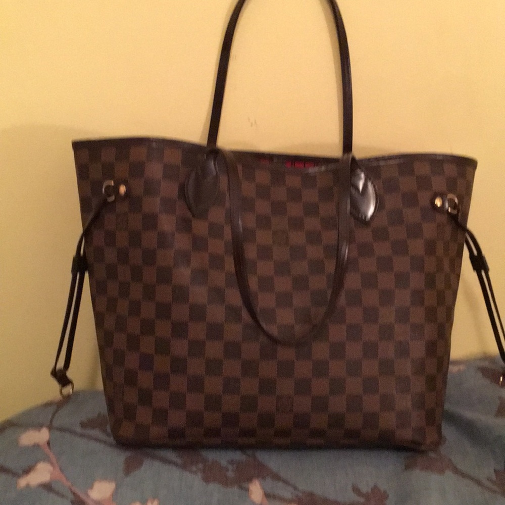 Louis Vuitton Damier Neverfull MM
